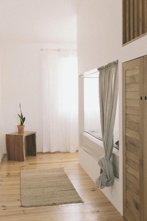 Saone Guesthouse & Coworking Эрисейра Экстерьер фото